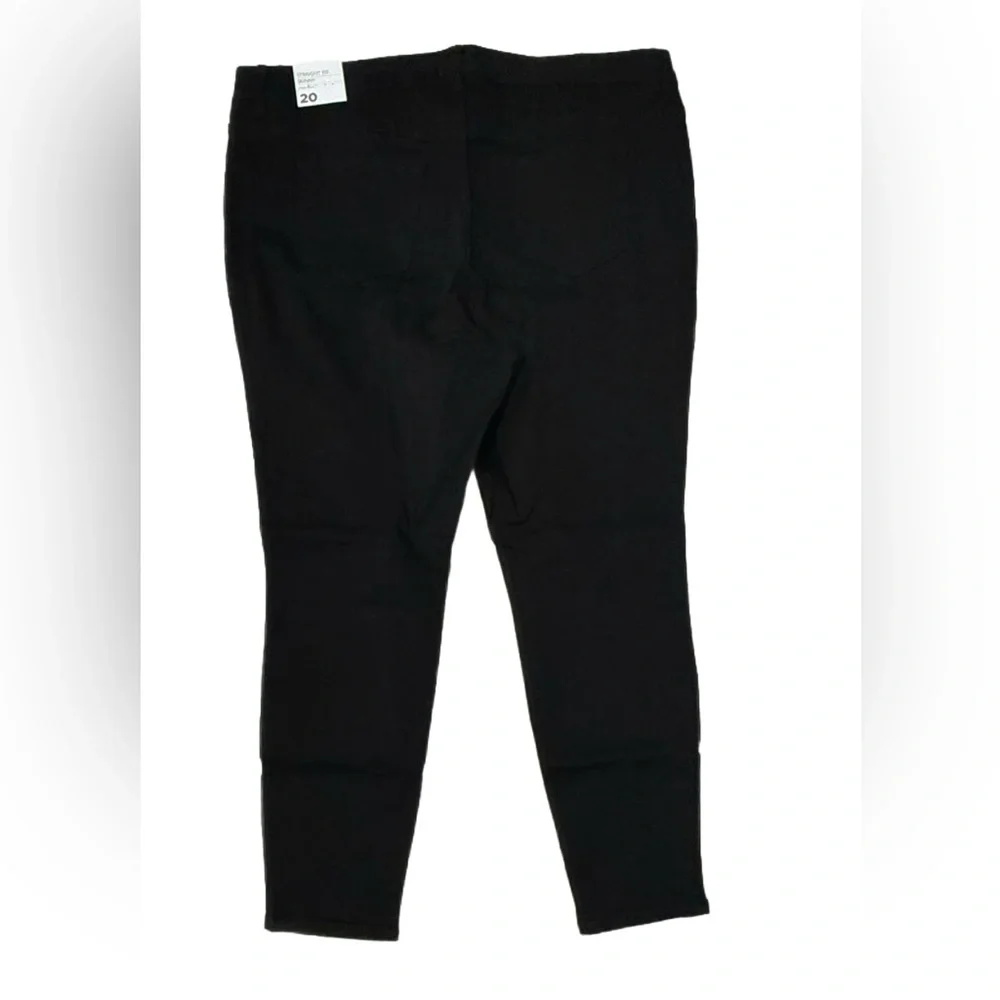 NWT Lane Bryant Straight Fit High-Rise Sateen Skinny Jean, Size 20, Black